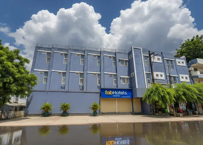 Fabhotel Day2Day Indore